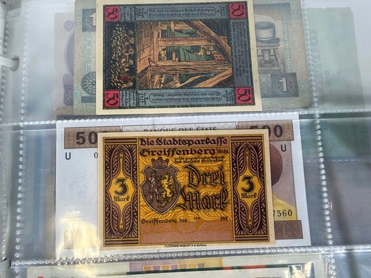 #40311-•-foreign-currency-bank-notes-image-95