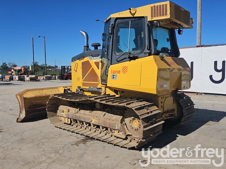 2018-deere-650k-image-4