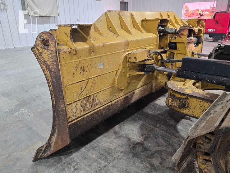 2019-caterpillar-d6k2-lgp-image-12
