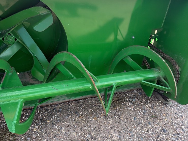 frontier-model-sb1174-like-absolutely-brand-new-3-point-snow-blower,-hydraulic-chute,-john-deere-jiffy-hitch,-none-nicer,-check-photos-image-27
