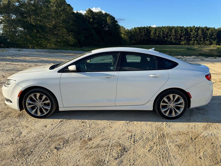2015-chrysler-200s-4dr-awd-sedan---133,772-miles-image-8