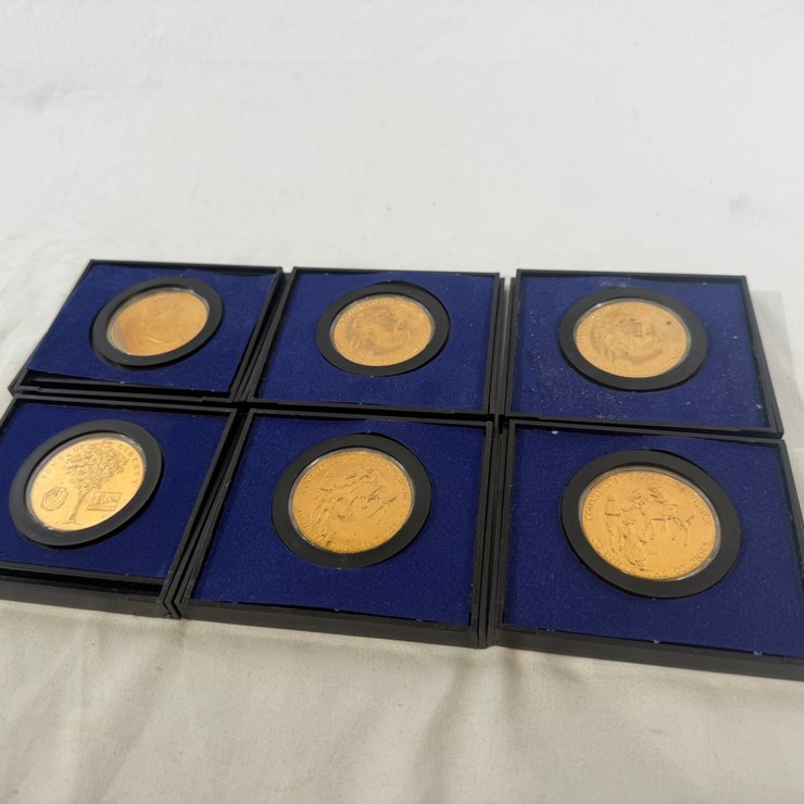 #40143 • (6) AMERICAN REVOLUTION BICENTENNIAL METALS