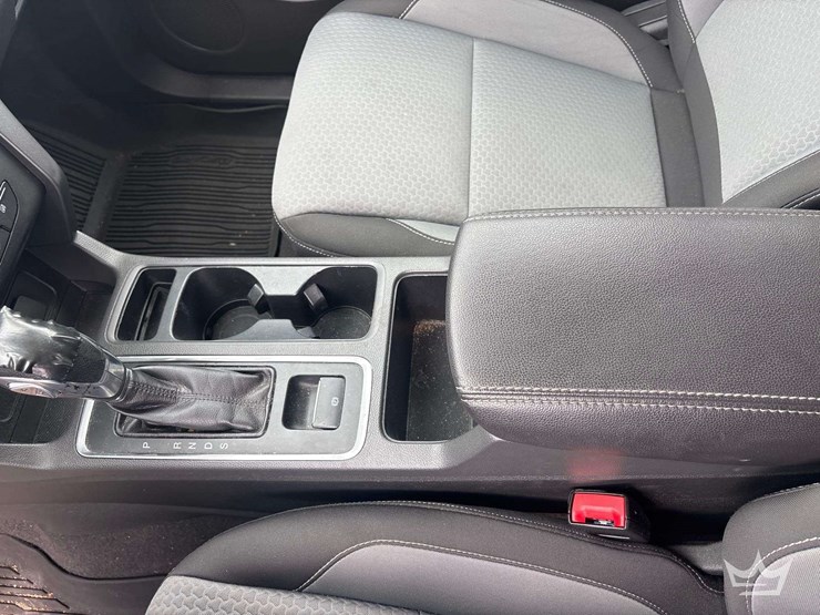 2018-ford-escape-image-16