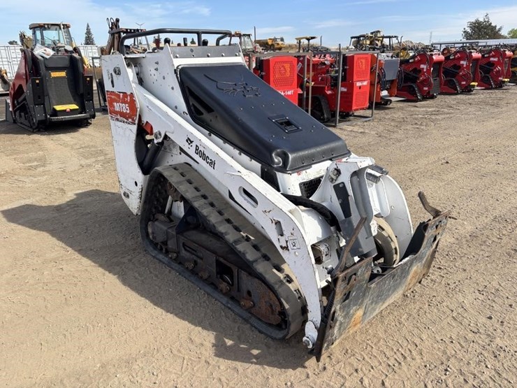 2018-bobcat-mt85-image-2