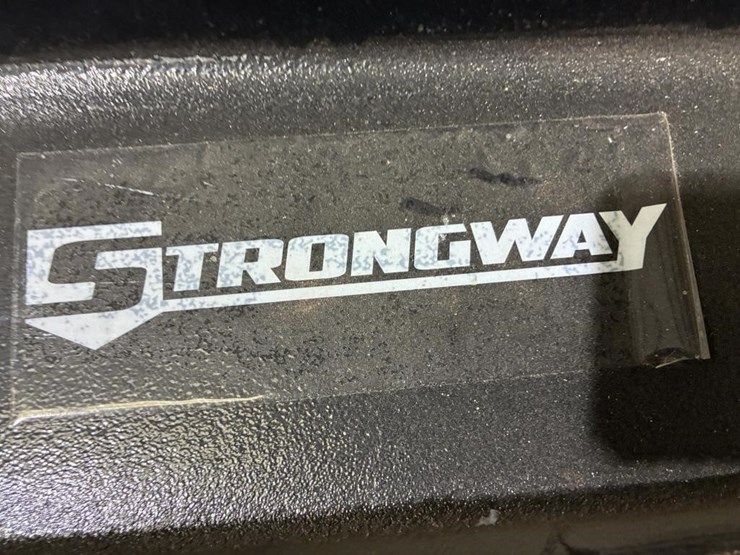 strongway-4,000lbs-gantry-crane-w/scale-image-5