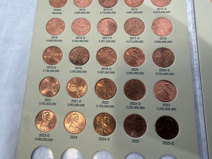 #40137-•-(2)-books-of-nickels-and-(2)-books-of-pennies-image-24