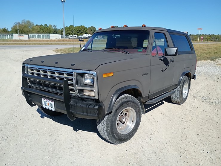 1980-ford-bronco-image-1