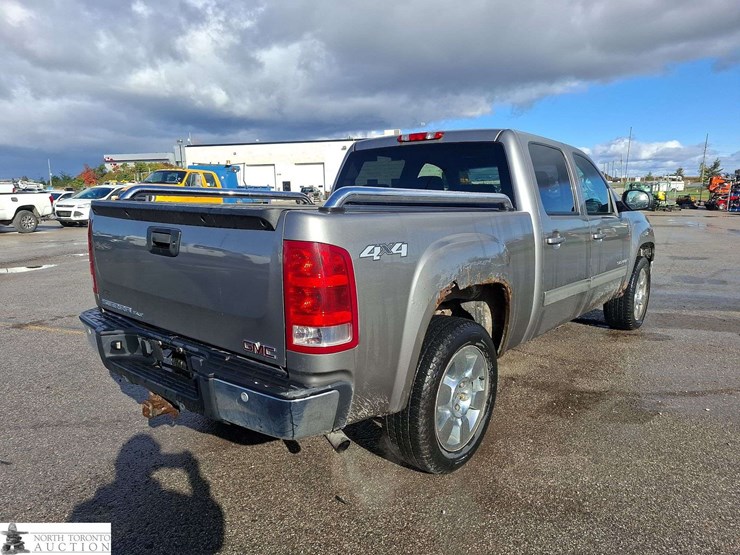 2009-gmc-sierra-1500-image-5