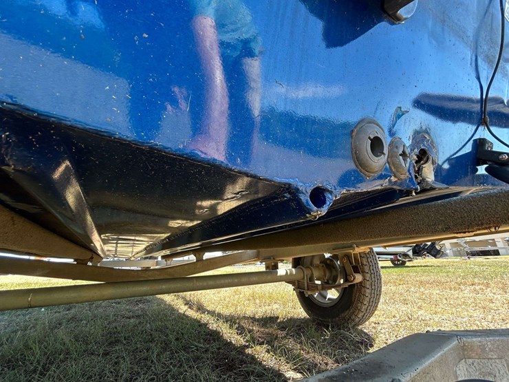 2015-aluma-craft-pro-175-aluminum-bass-boat-w/70-hp-yamaha-outboard-&-trailer-image-12
