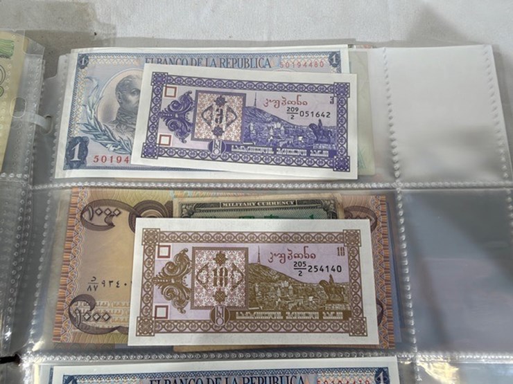 #40310-•-foreign-currency-bank-notes-image-124