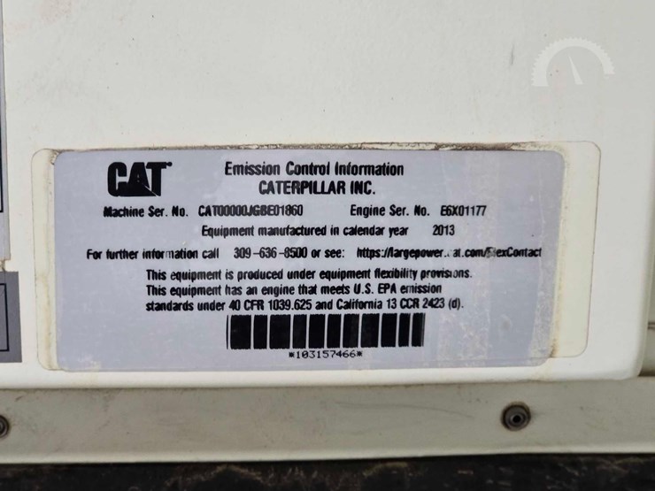 2013-caterpillar-xq30-8-image-13