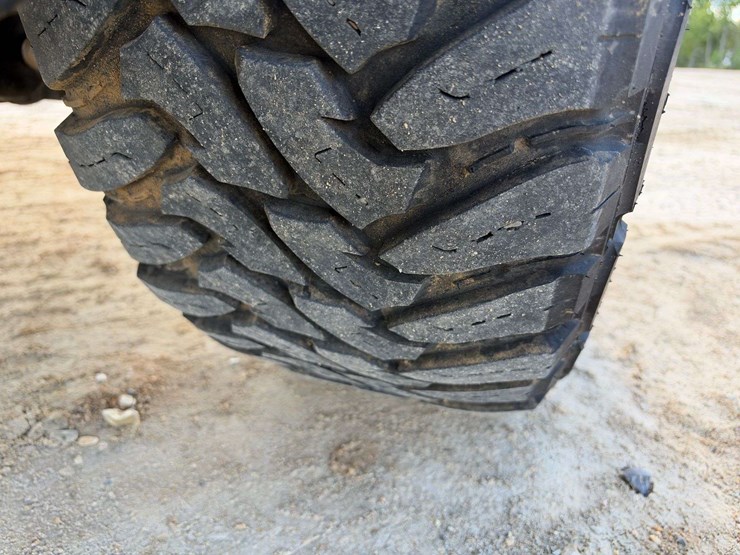 2023-ford-f450-image-24