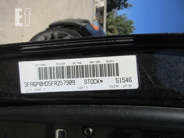 2015-ford-fusion-image-17