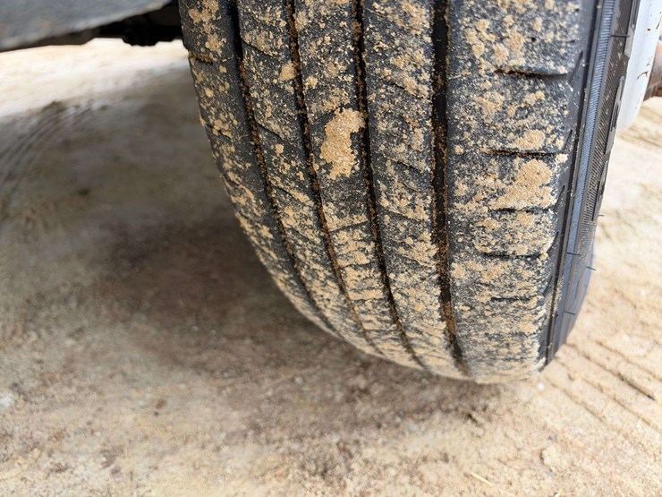 2014-ford-e450-image-19
