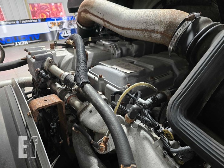2011-international-prostar-image-23