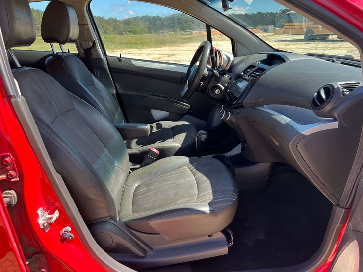 2015-chevrolet-spark-4-door-sedan-(125,589-miles)-image-19