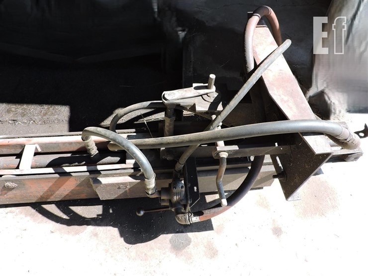 hydraulic-post-pounder,-frame-mount-image-2
