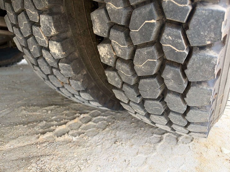 2010-international-transtar-8600-image-21