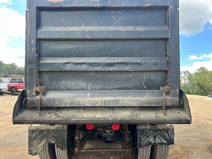 2007-mack-granite-ctp713b-image-7