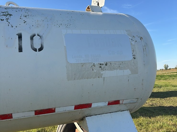 11-1.-1450-gallon-nh3-tank,-16.5l-16.1-tires-image-10