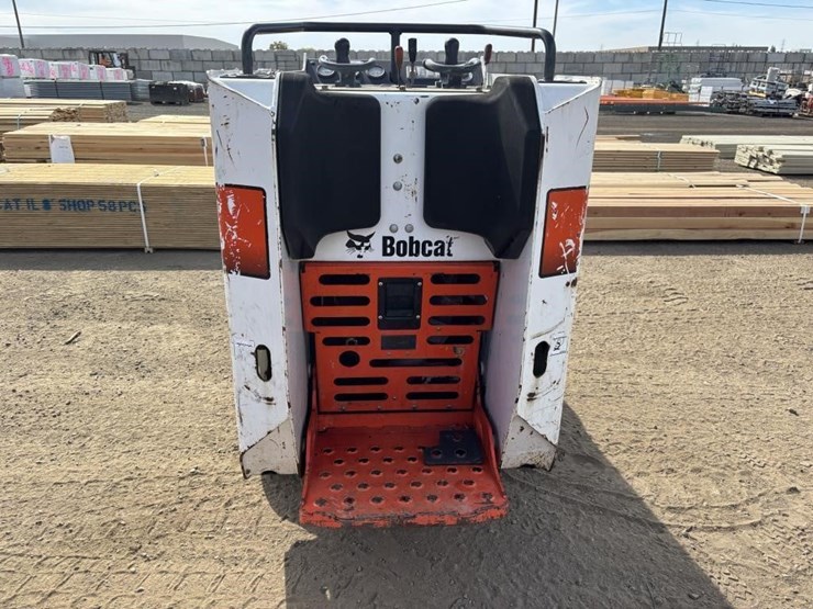 2018-bobcat-mt85-image-8