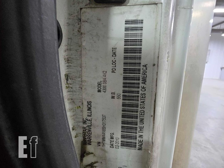 2011-international-durastar-4300-image-27