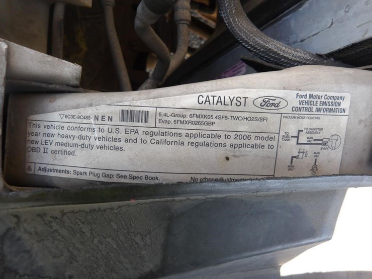 2006-ford-f250-image-9