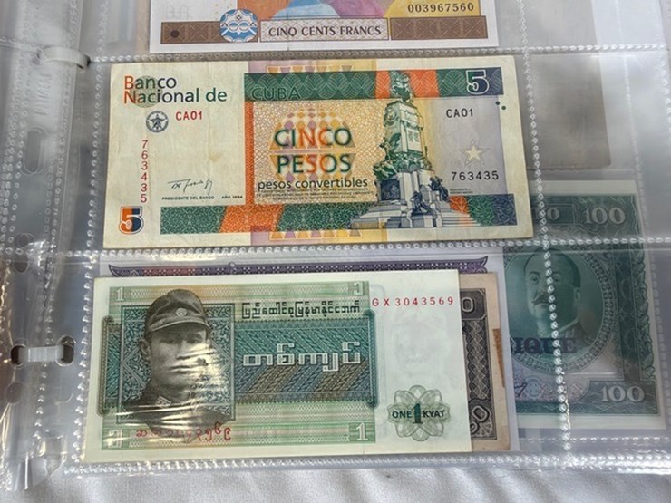 #40311-•-foreign-currency-bank-notes-image-100
