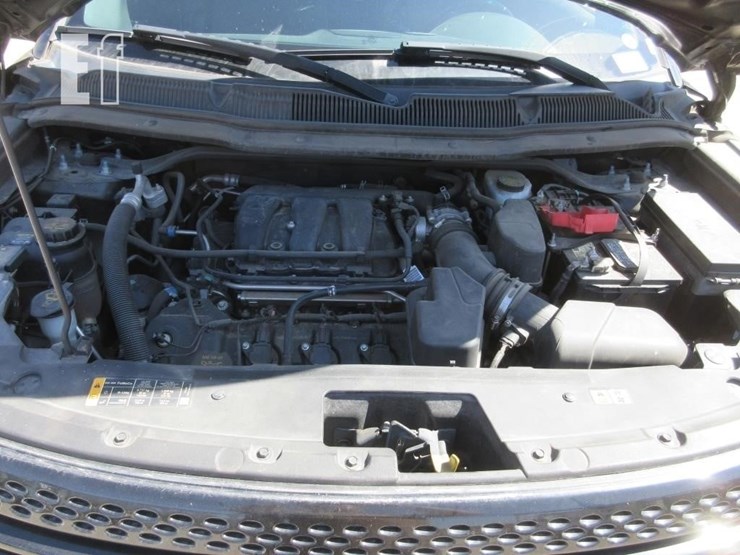 2014-ford-explorer-image-5