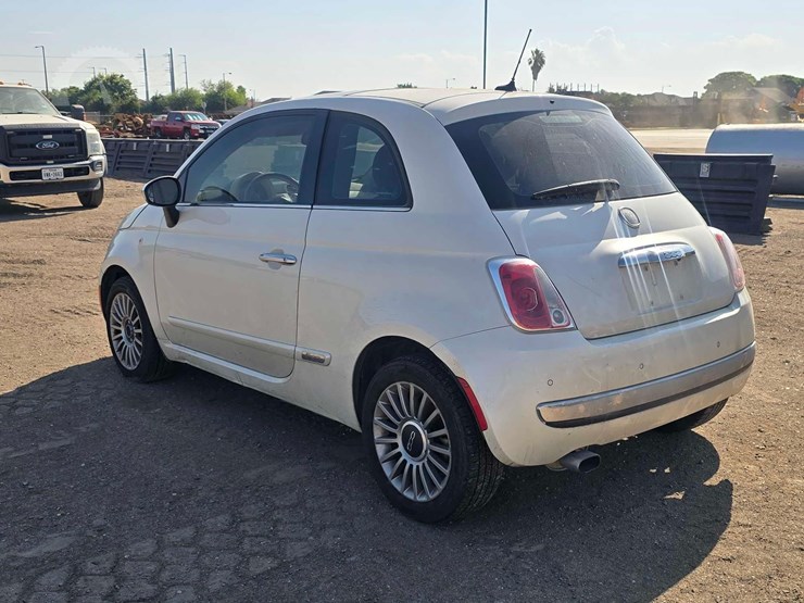 2012-fiat-500-image-4