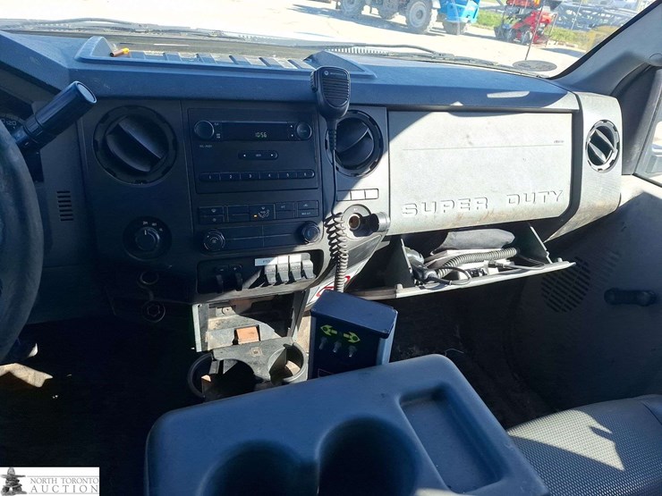 2014-ford-f450-image-12