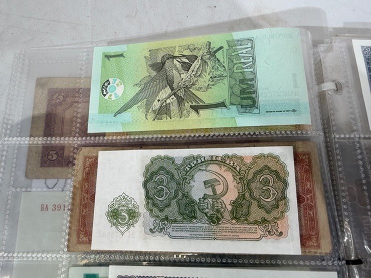 #40310-•-foreign-currency-bank-notes-image-15