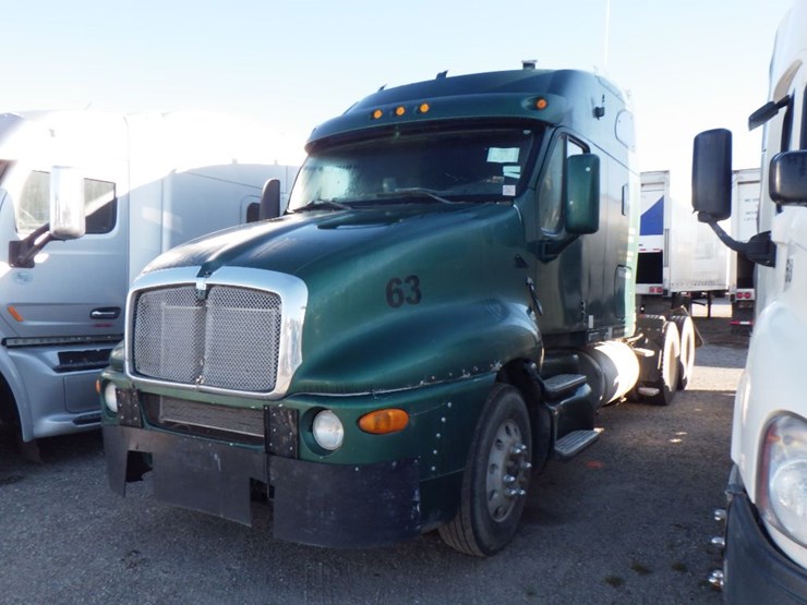 2005-kenworth-t2000-image-1