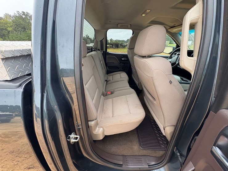 2017-chevrolet-silverado-1500-image-17