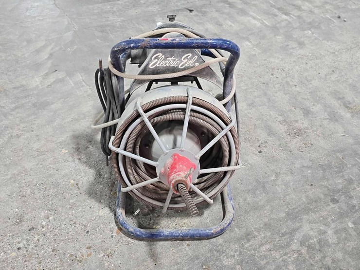 2017-leeson-electric-c4s17db43a-ac-electric-motor-image-3