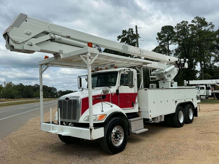 2009-peterbilt-340-image-1