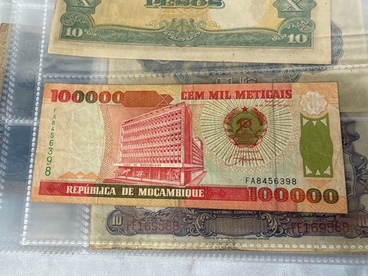 #40308-•-foreign-currency-bank-notes-image-80