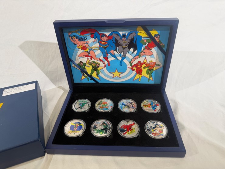 #40138-•-(8)-justice-league-silver-plated-coins-image-4