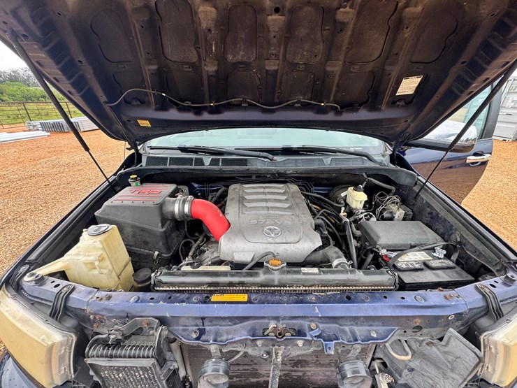 2008-toyota-tundra-image-13