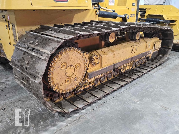 2021-caterpillar-d4-lgp-image-39