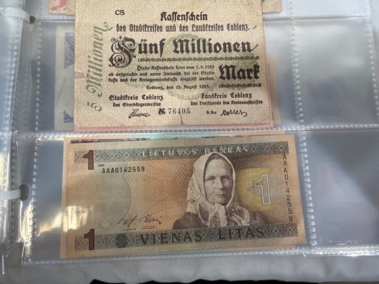 #40311-•-foreign-currency-bank-notes-image-149