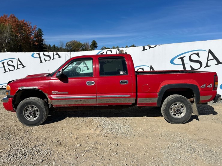 2004-gmc-2500hd-image-2