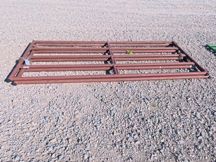 #2009-•-slightly-used-10ft-hi-qual-gates-(2-count)-image-1