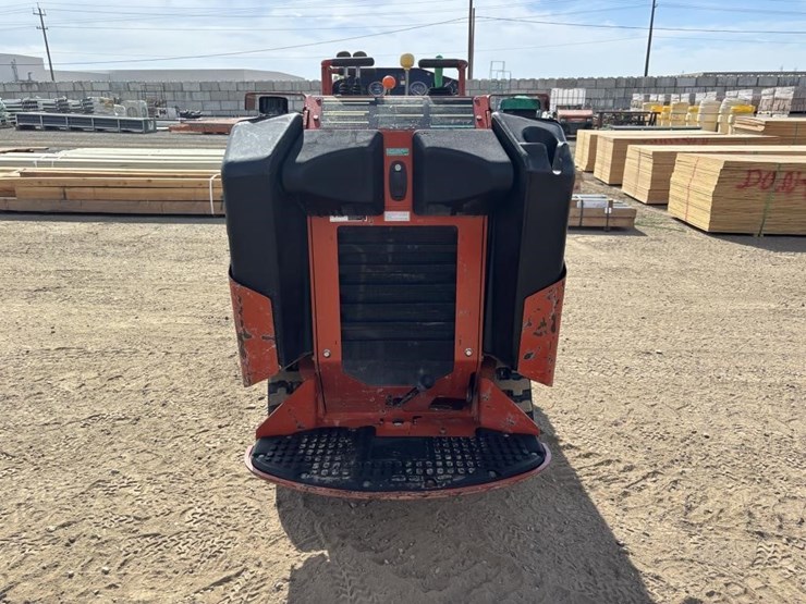 2018-ditch-witch-sk600-image-8