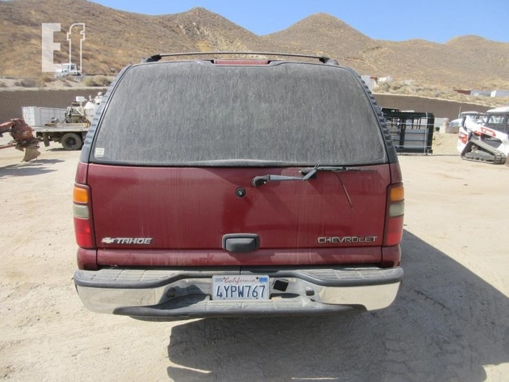2002-chevrolet-tahoe-image-15