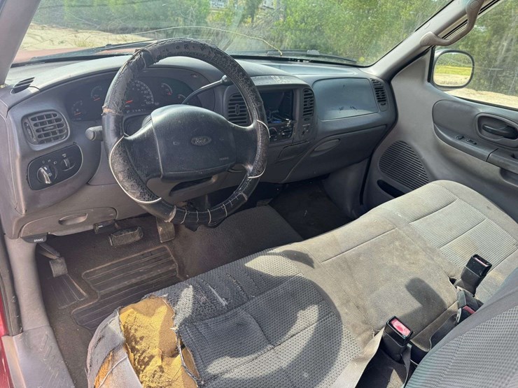 1999-ford-f150-xlt-image-10