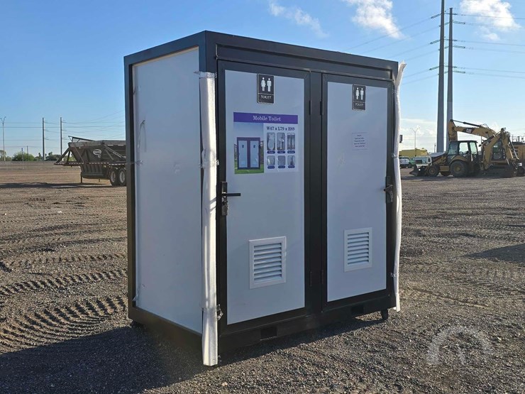 mobile-toilet-image-2