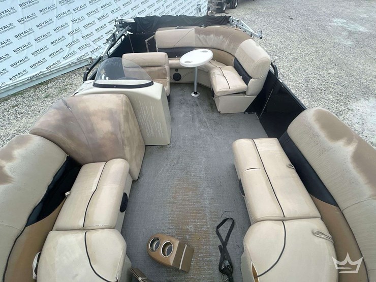 2018-20ft-bentley-200-cruise-pontoon-boat-w-2022-mid-america-t/a-trailer-image-11