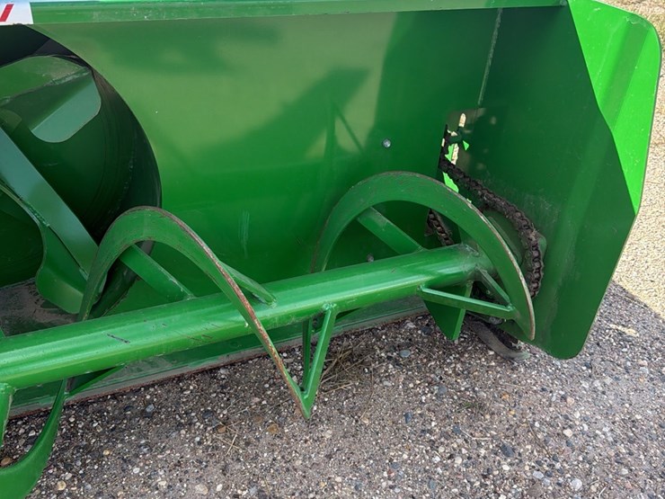 frontier-model-sb1174-like-absolutely-brand-new-3-point-snow-blower,-hydraulic-chute,-john-deere-jiffy-hitch,-none-nicer,-check-photos-image-28