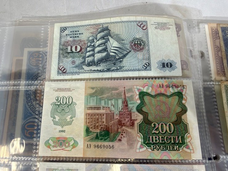 #40310-•-foreign-currency-bank-notes-image-61